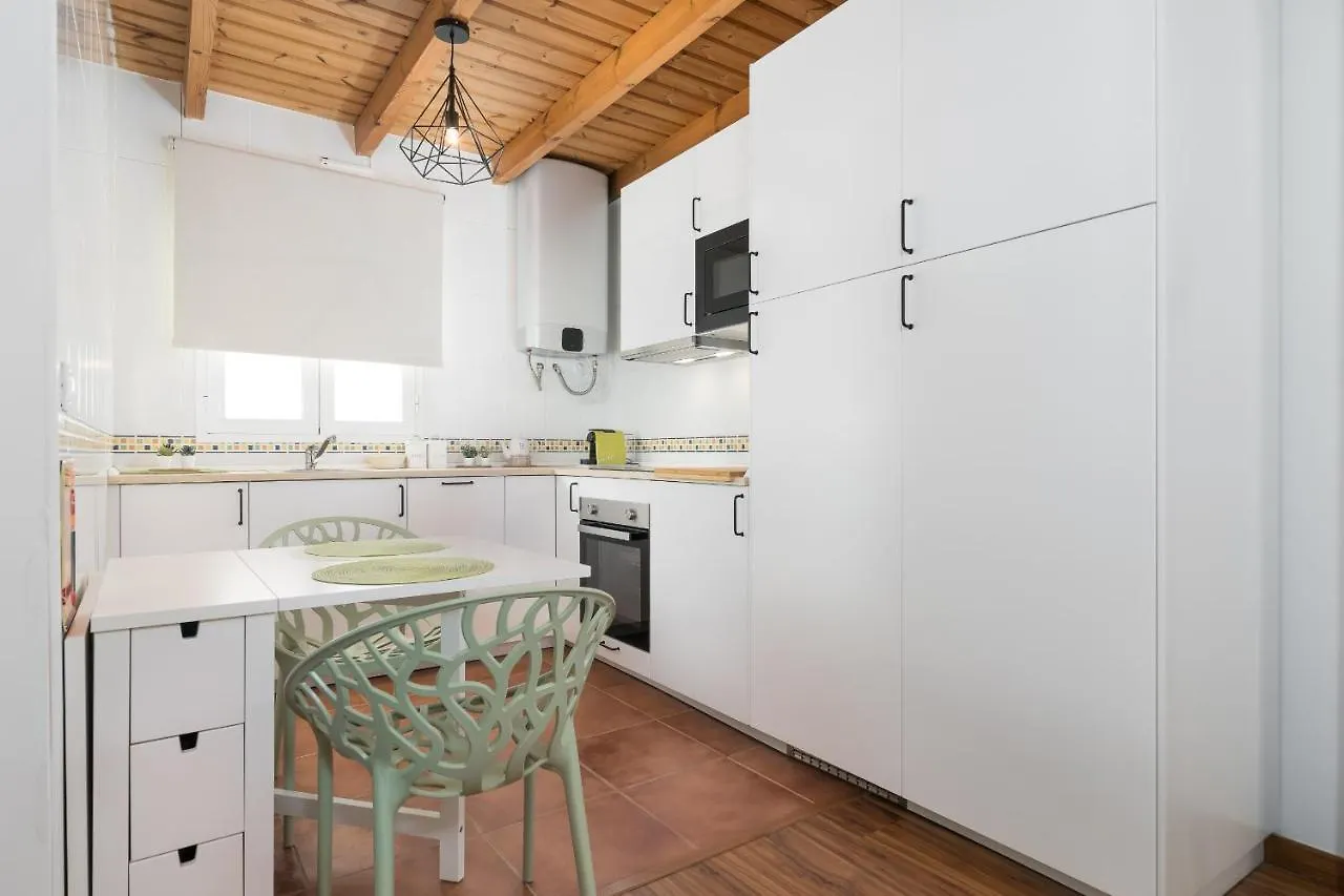 Apartment Suite Homes Alice Valentin Malaga
