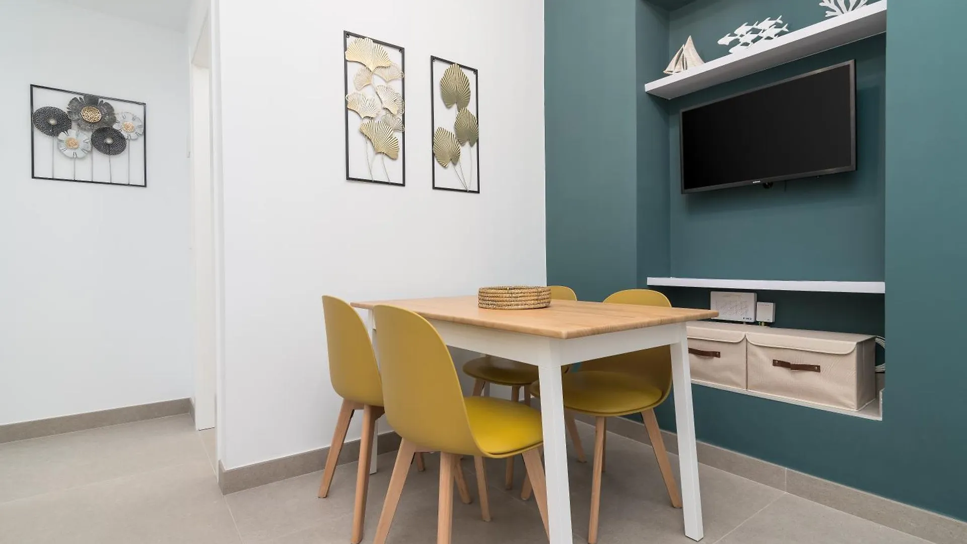 Suite Homes Alice Valentin Malaga 0*,  Spain