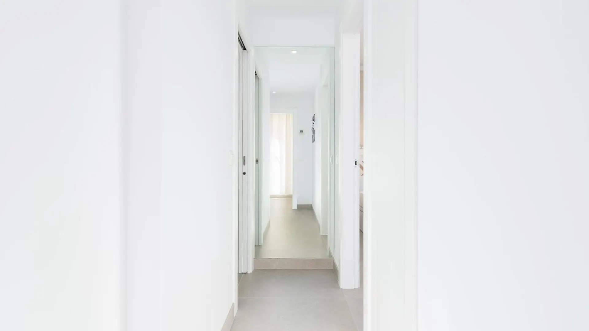 Suite Homes Alice Valentin Malaga