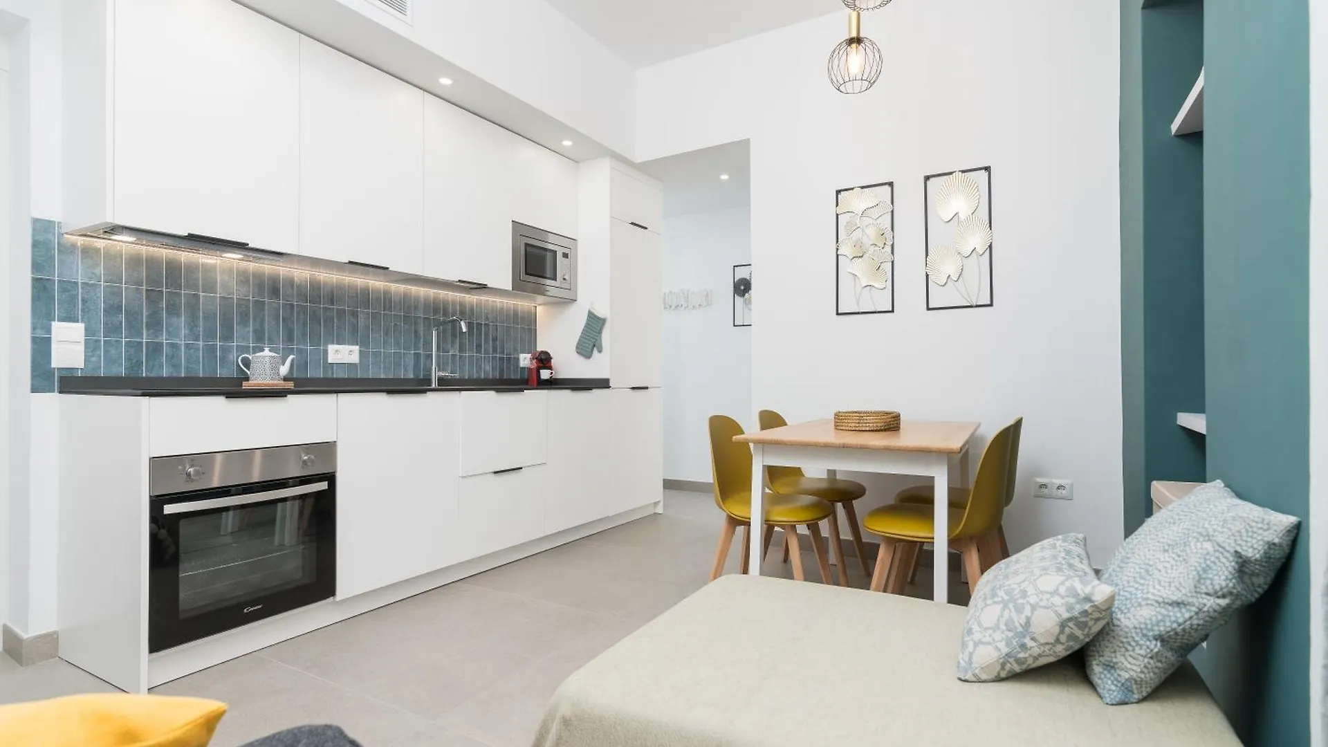 Suite Homes Alice Valentin Malaga 0*,